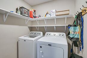 Hike + Ski: Grand Lake Cabin w/ Mtn-view Deck