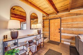 Hot Tub, Game Room & Fire Pit: Canton Log Cabin