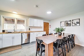 Hot Tub, Game Room & Fire Pit: Canton Log Cabin