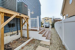 1 Mi to Marina District! Bright Brigantine Condo