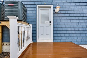 1 Mi to Marina District! Bright Brigantine Condo