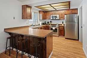 5 Sandhill 3 Bedroom Home by RedAwning