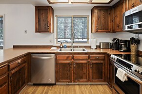 5 Sandhill 3 Bedroom Home by RedAwning