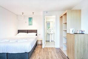 Late Rooms at North Devon Resort