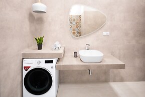 Andos Cozy & Luxury Upgraded Apartments