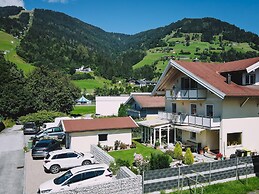Appartement Haus Elise - TOP 2 Balcony Mountain View