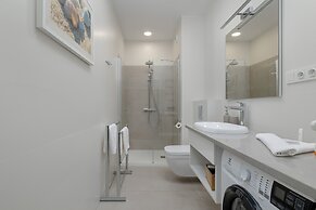 Marina Residence Studio 47A by Renters