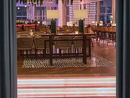 Mövenpick Hotel Istanbul Marmara Sea