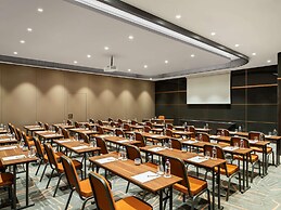 Mövenpick Hotel Istanbul Marmara Sea