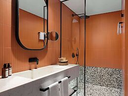 Mövenpick Hotel Istanbul Marmara Sea