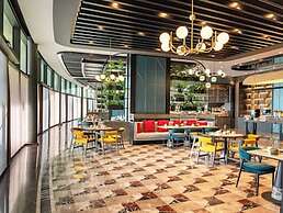 Mövenpick Hotel Istanbul Marmara Sea