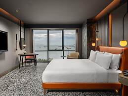 Mövenpick Hotel Istanbul Marmara Sea
