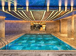 Mövenpick Hotel Istanbul Marmara Sea