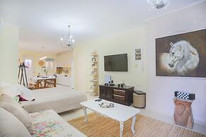 Maxim Suite in Corfu