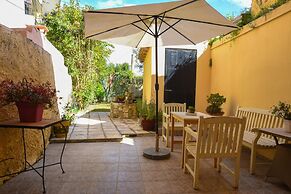 Maxim Suite in Corfu