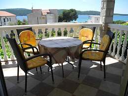 Maca - Seaview & Private Parking - A2