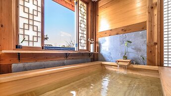 Gyeongju Hanokstay Darak