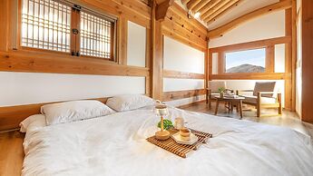 Gyeongju Hanokstay Darak