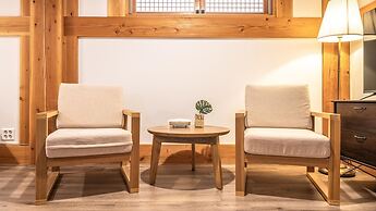 Gyeongju Hanokstay Darak