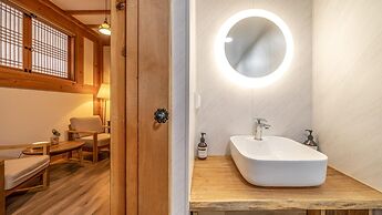 Gyeongju Hanokstay Darak