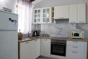 Three Holiday Homes - H1 Azur