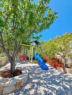 Three Holiday Homes - H1 Azur