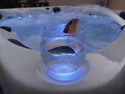 Mihael Holiday House