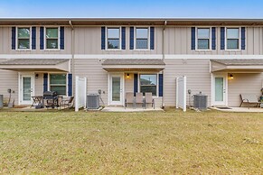 Pensacola Vacation Rental w/ Community Pool!