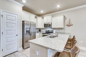 Pensacola Vacation Rental w/ Community Pool!