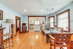 Depue Vacation Rental < 1 Mi to the Lake!