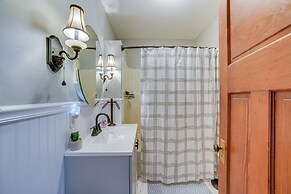 Depue Vacation Rental < 1 Mi to the Lake!