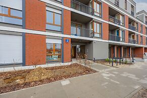 Luxurious Grey Apartment by Renters