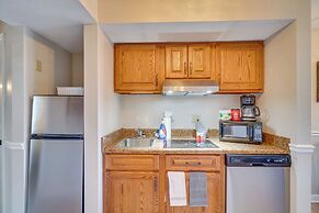 Gatlinburg Vacation Rental - Walk Downtown!