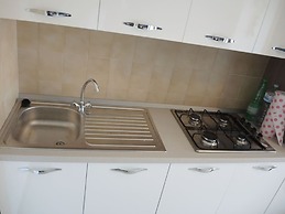 Intimate Coastline Studio With Swimming Pool