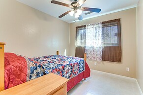 Quiet Houston Home w/ Porch - Near Park & Trails!