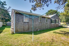 Coastal Cape Cod Charmer: Walk to Beach & Main St!