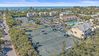 Surf And Turf At Cedars East 2 Bedroom Townhouse by RedAwning