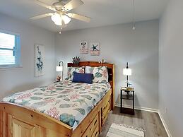 Beachy Keen by Ryson Vacation Rentals