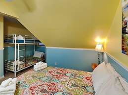 Catch the Wave Unit B