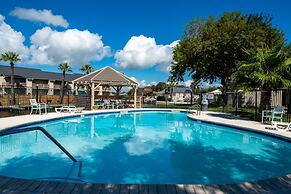 Bay House Condos #2106 - La Buena Vida