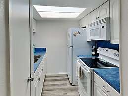 Bay House Condos #2106 - La Buena Vida