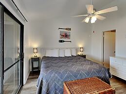 Bay House Condos #2106 - La Buena Vida