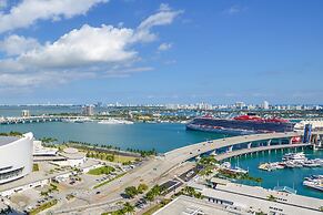 Luxury apt Bay View Near Bayfront Park