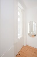 Liiiving - Alegria Charming Apartment