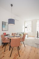 Liiiving - Alegria Charming Apartment