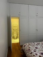 Eiffel Edge Escape (30 mètres de la Tour Eiffel)