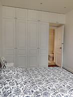 Eiffel Edge Escape (30 mètres de la Tour Eiffel)