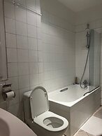 Eiffel Edge Escape (30 mètres de la Tour Eiffel)