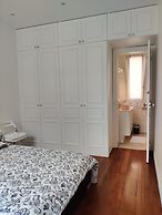 Eiffel Edge Escape (30 mètres de la Tour Eiffel)