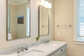 Sleeps 24! Priv Beach Boardwalk, Pool, Ocean View 24 Bradley Cir by Av